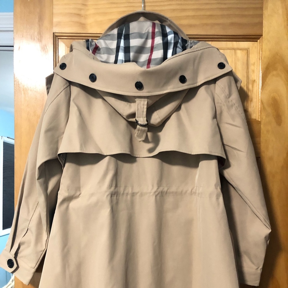 Brown Jacket - Picture 3 of 3